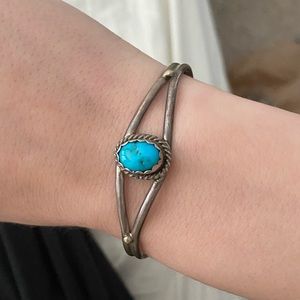Vintage turquoise cuff